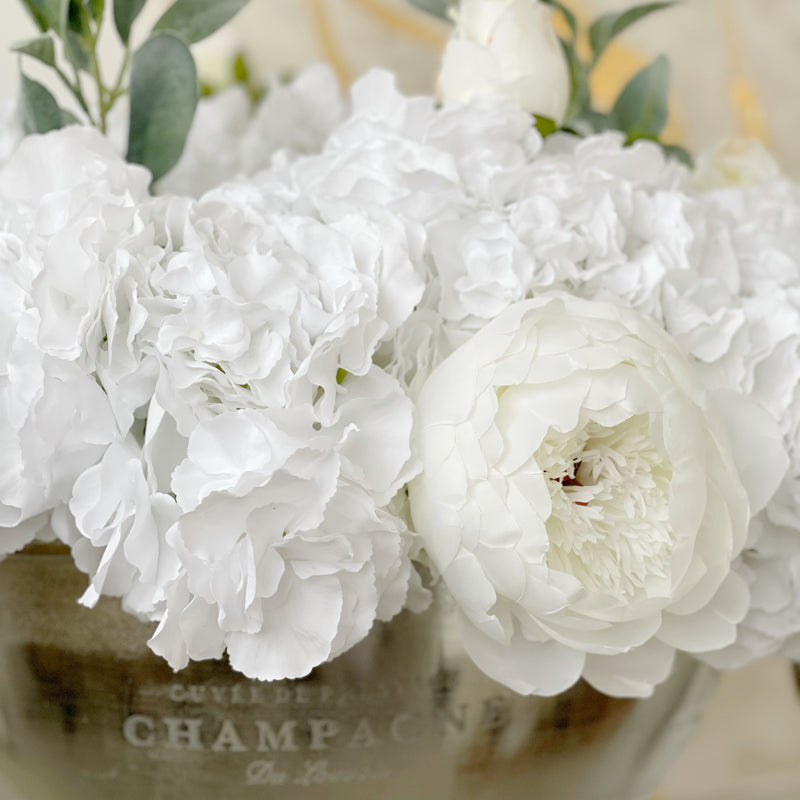 B&G ' Manhattan ' Statement Luxe Faux Flower Arrangement